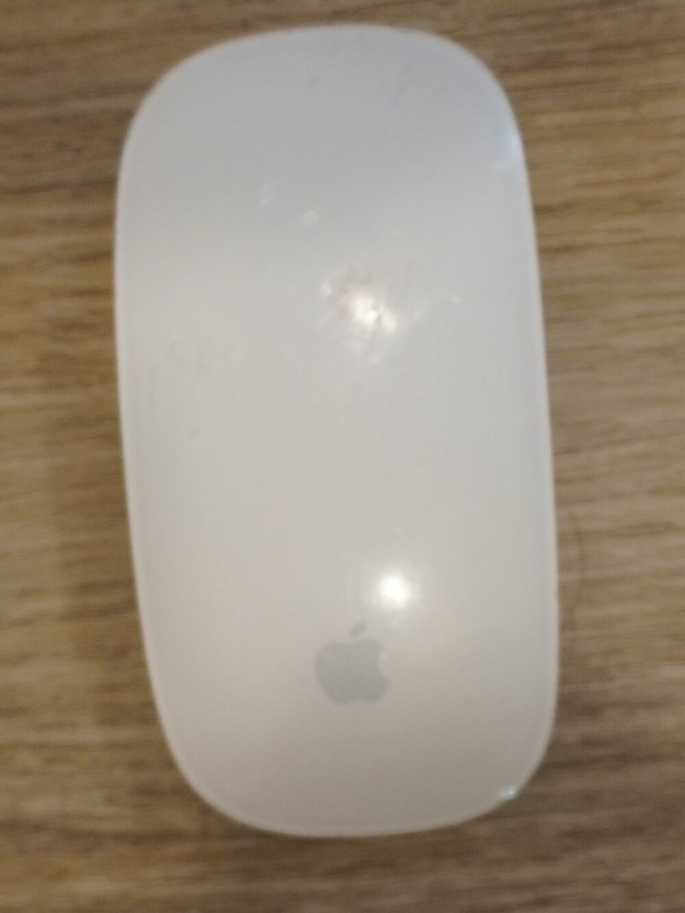 Authentic Apple Wireless Magic Mouse (1st Gen) - Battery Operated